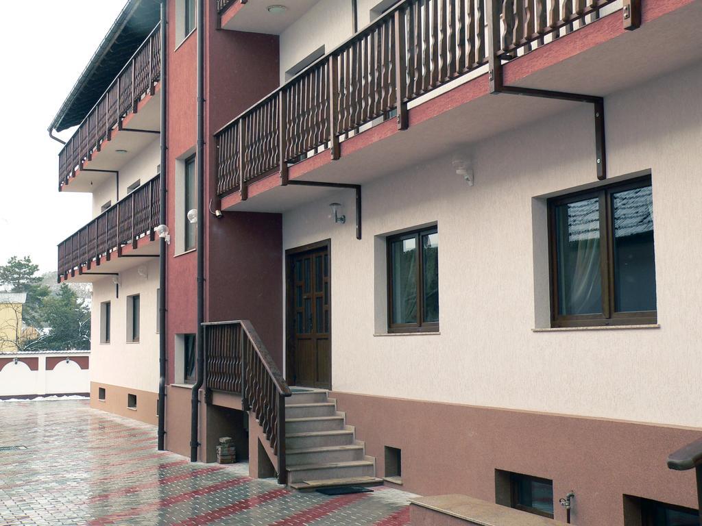 Pension Deutsches Haus Brasov Exterior photo